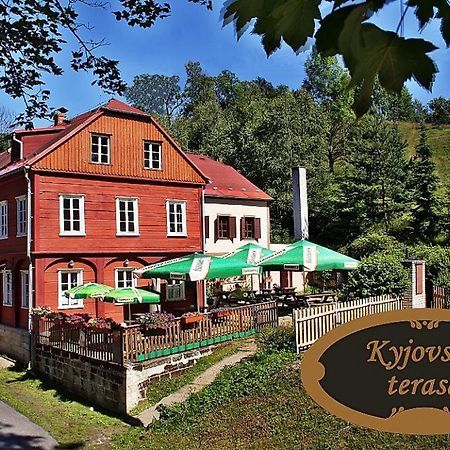 Penzion A Hostinec Kyjovska Terasa Krasna Lipa Exterior photo